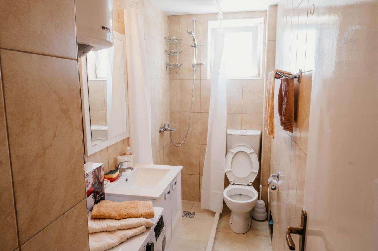 Apartment Bracovic - City Center Bar Bagian luar foto