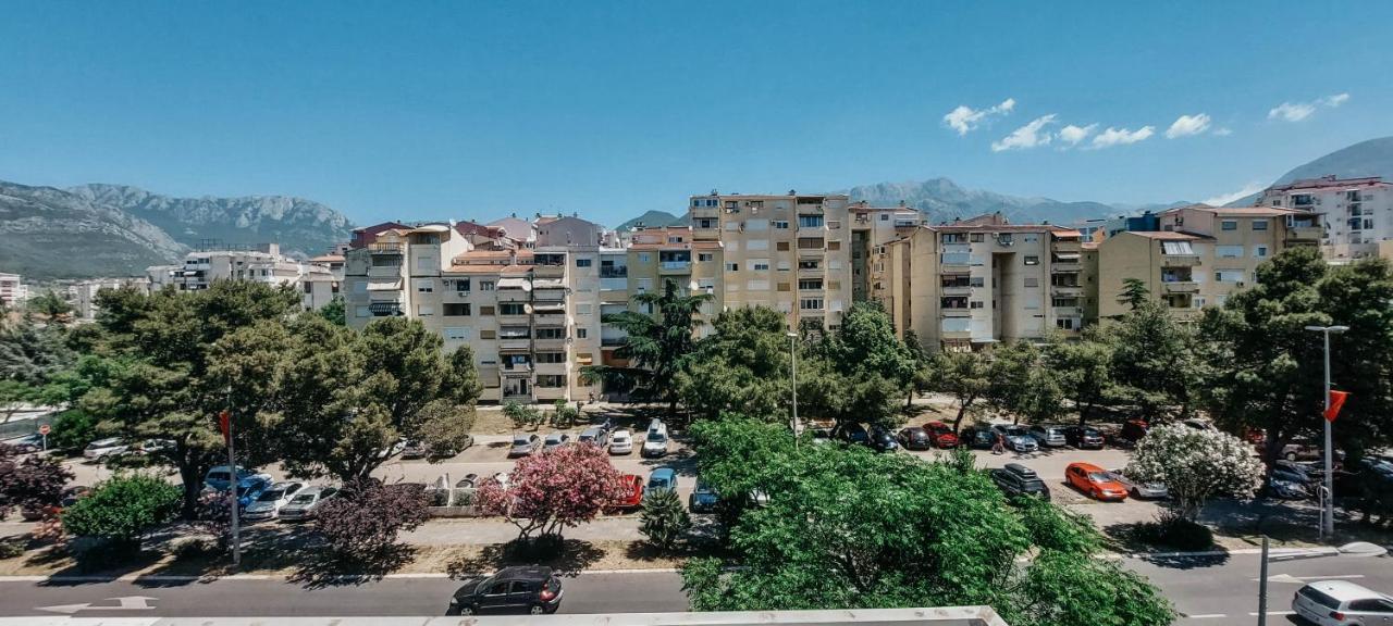 Apartment Bracovic - City Center Bar Bagian luar foto